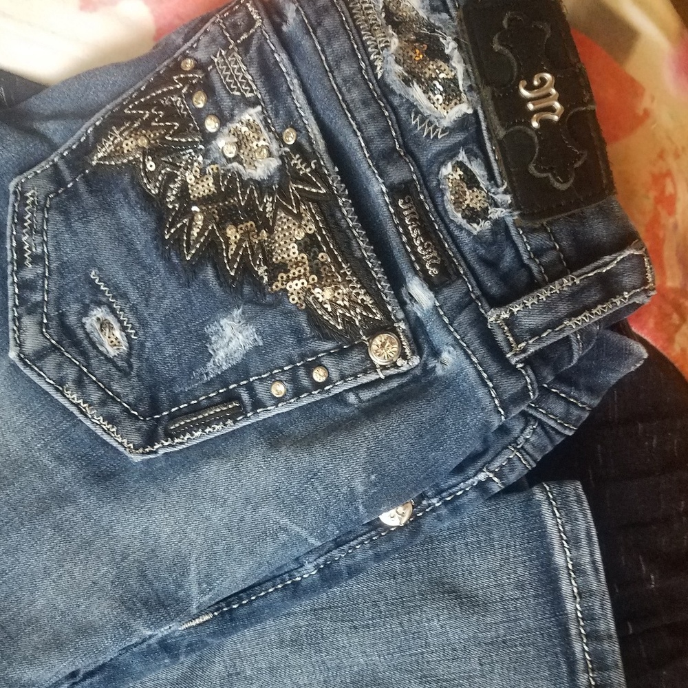 Jeans